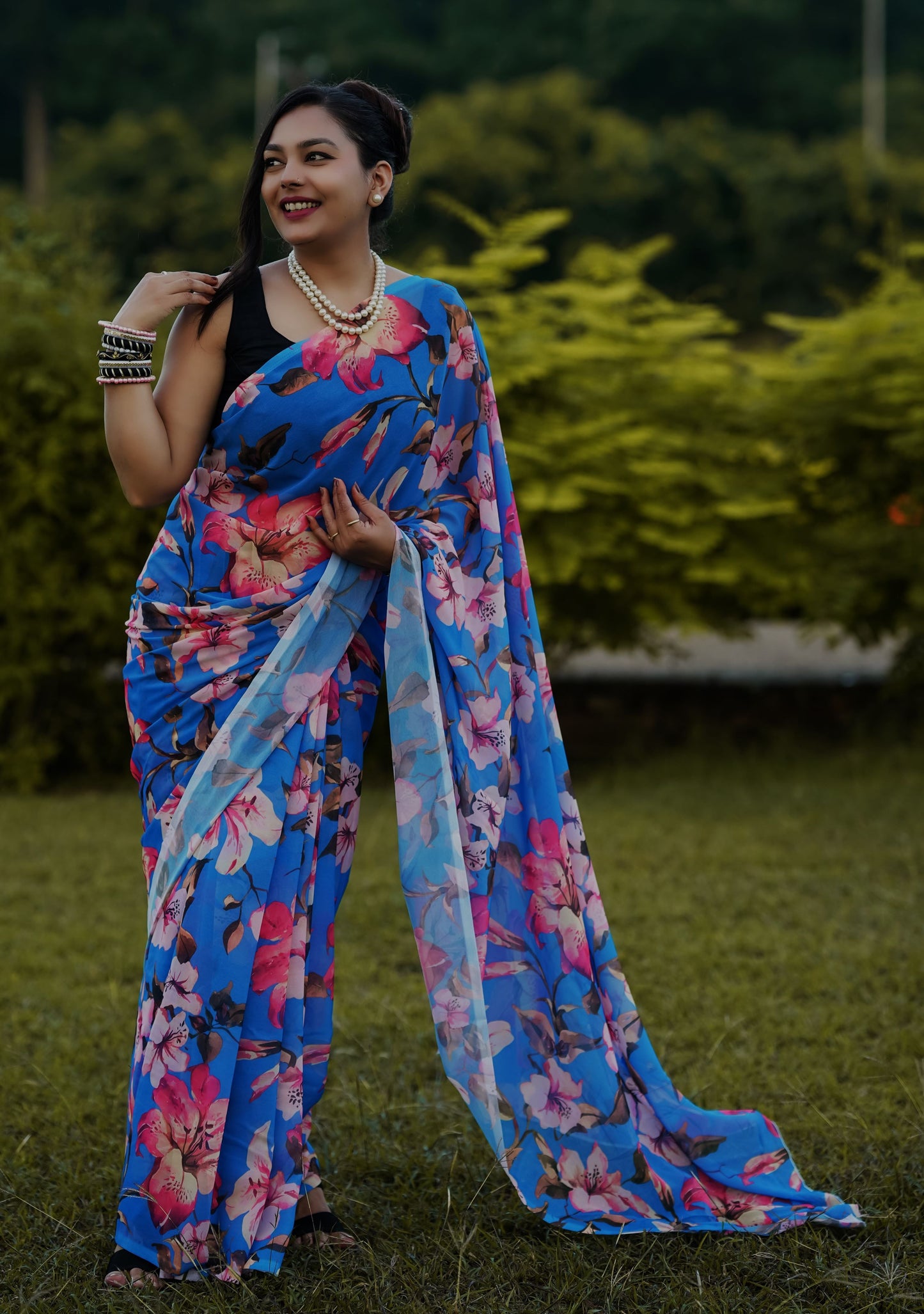 Flower Printed pure Georgette Saree - Blue