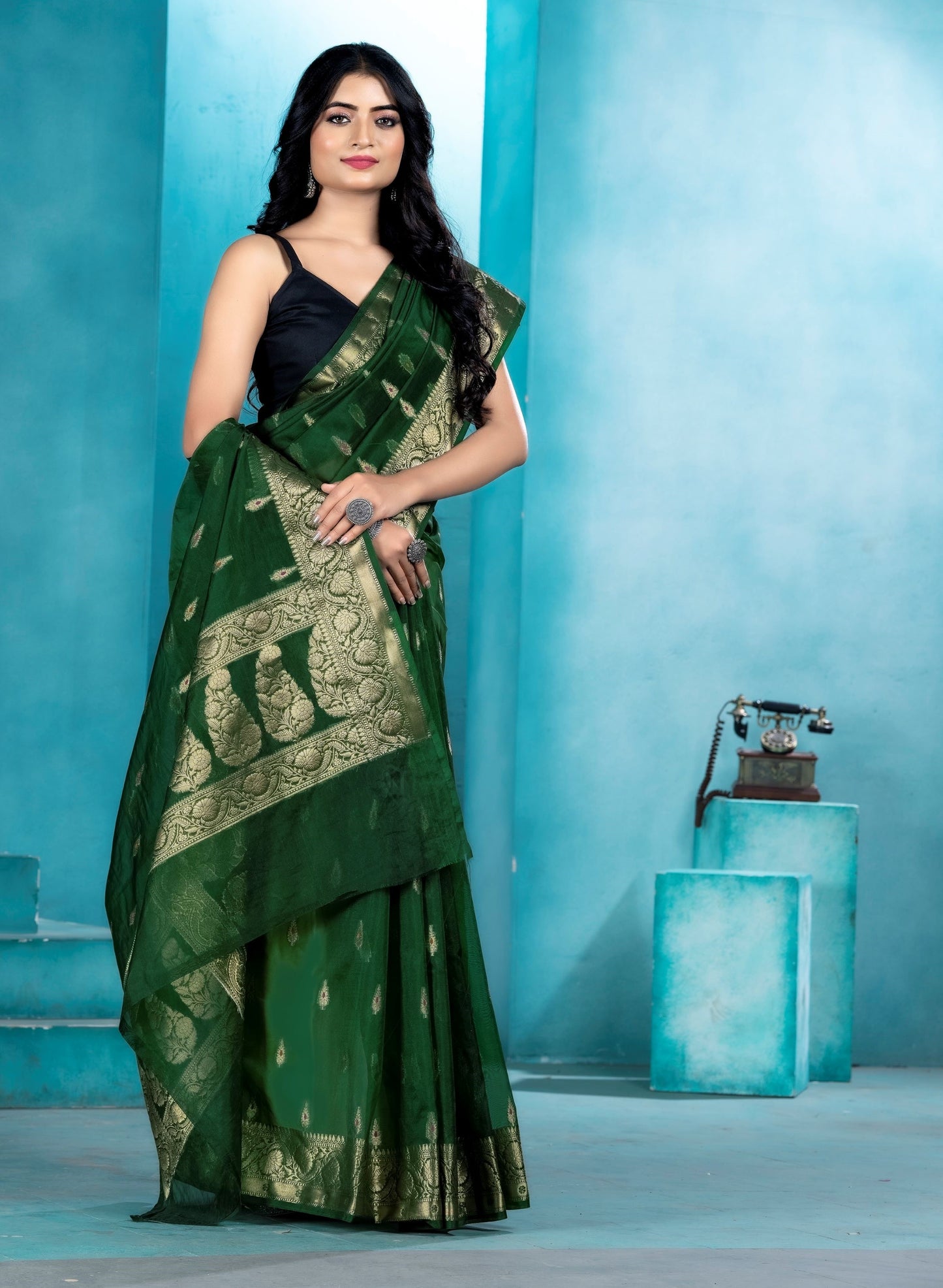 Green Organza soft silk - Mina