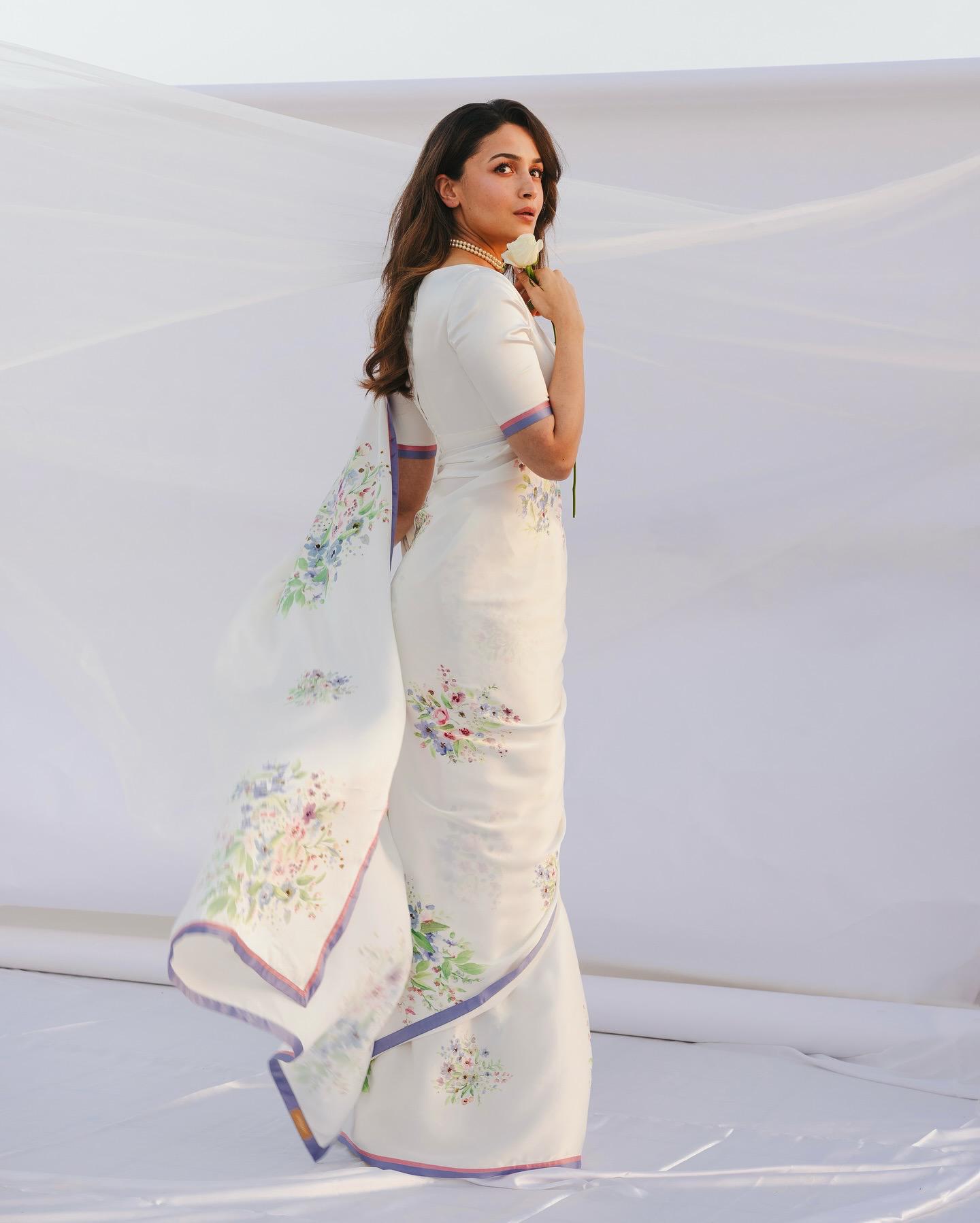 Aliya Crepe Silk Saree -  Whilte