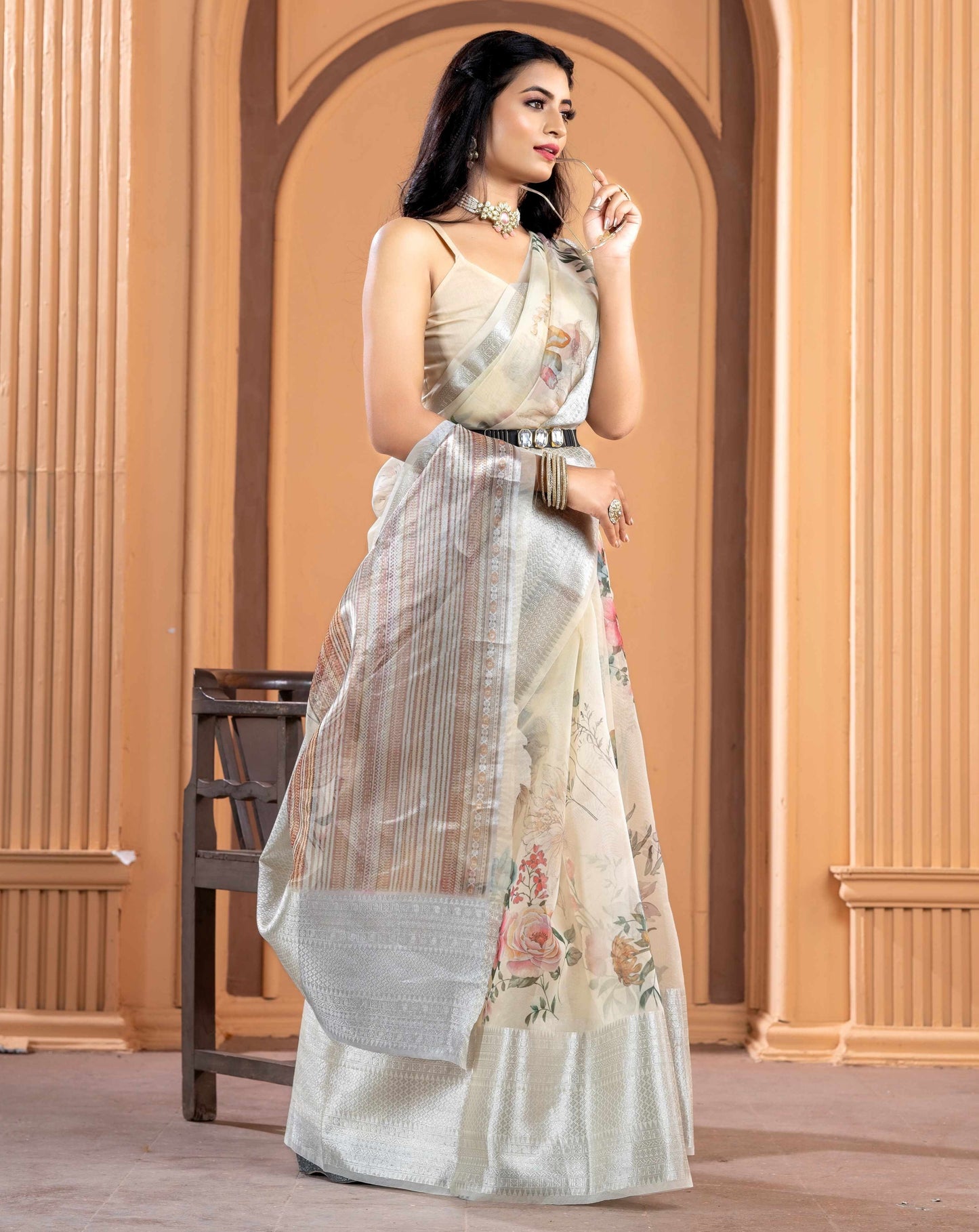 White Kora Organza soft silk - Sara