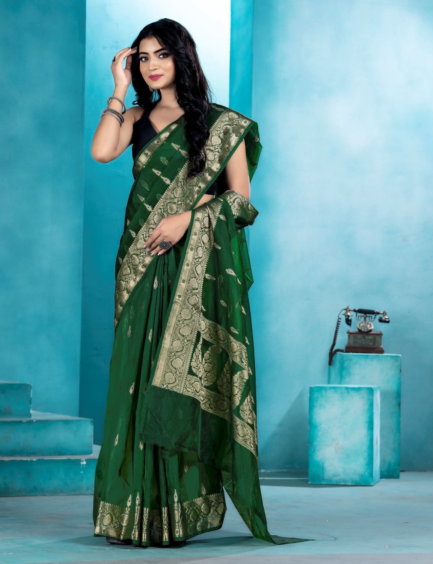 Green Organza soft silk - Mina