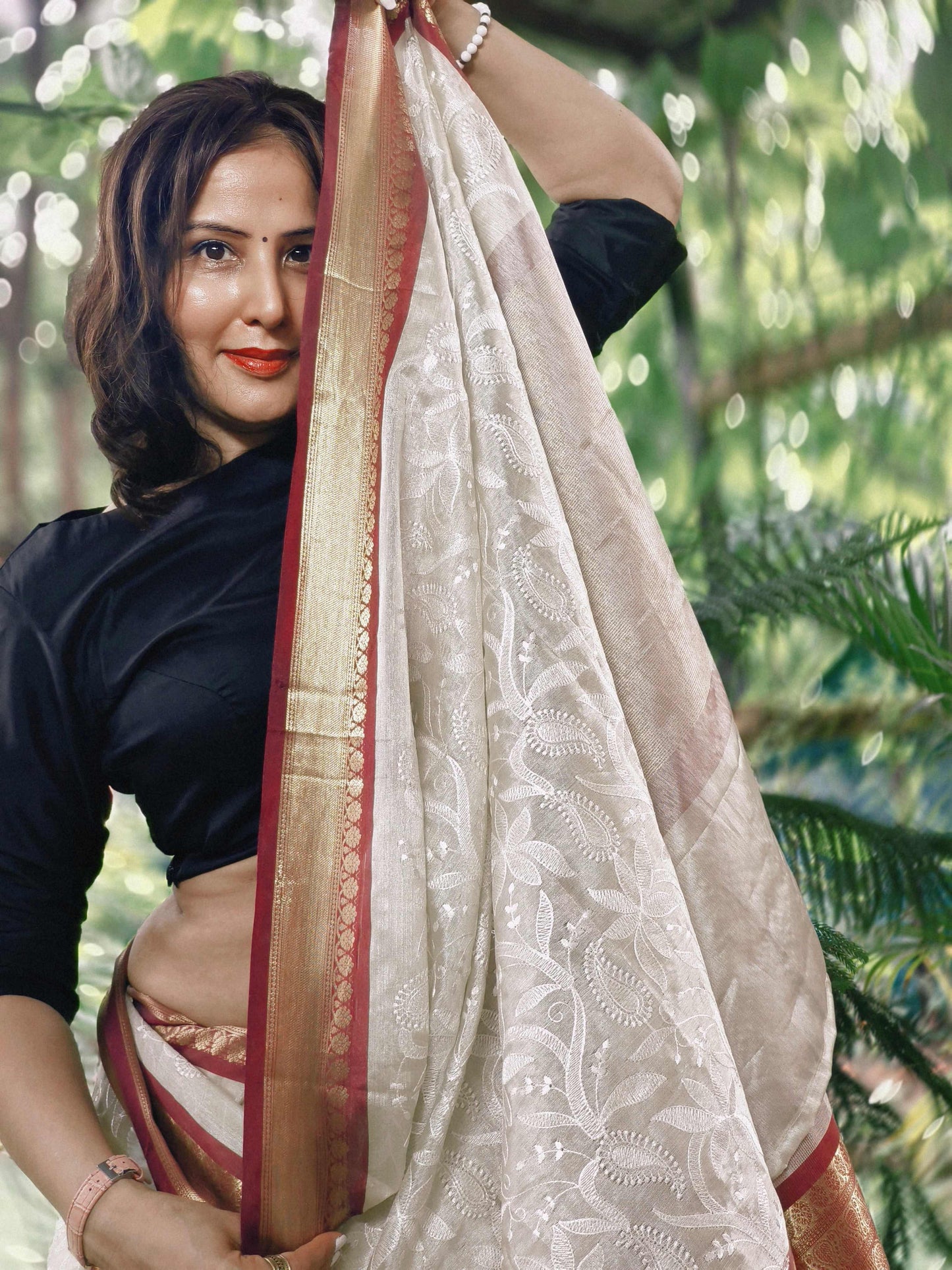 Ivory Bloom Tissue Embroidery Saree – Off White