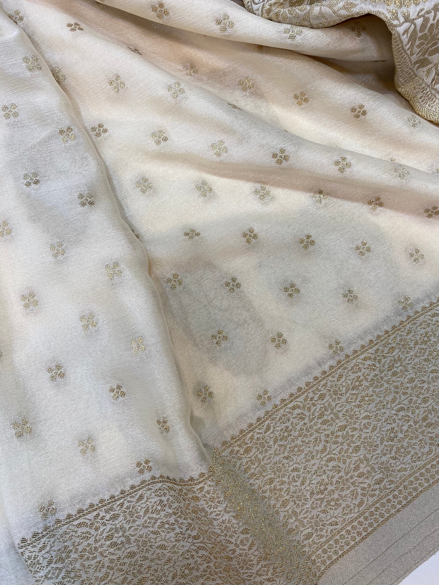 Cream Banaras Crepe Silk - Nethra
