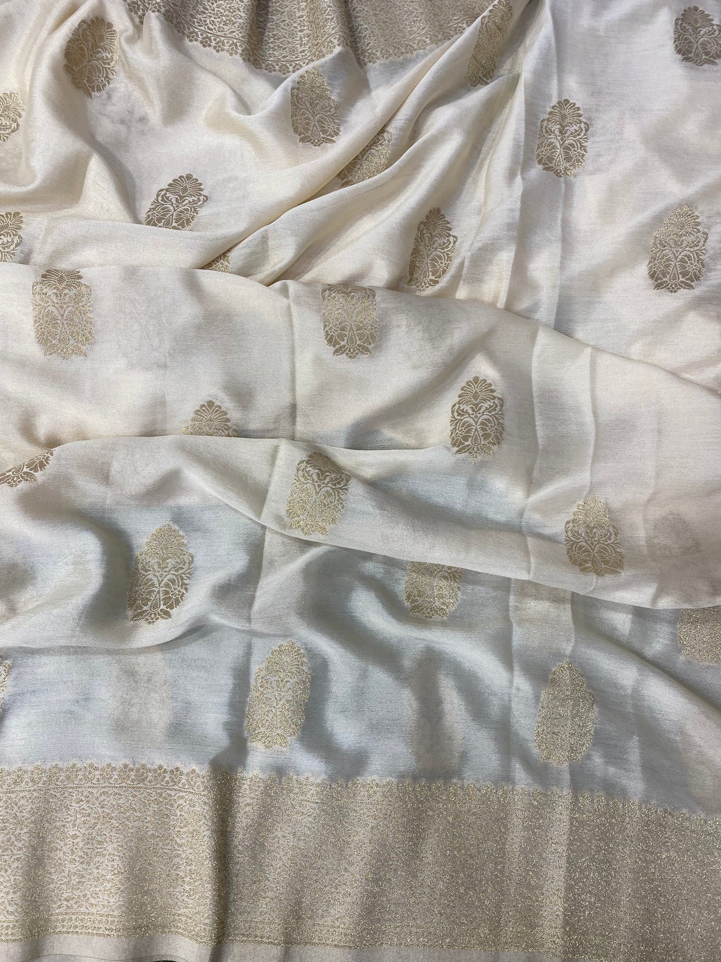 Cream Banaras Crepe Silk - Nethra