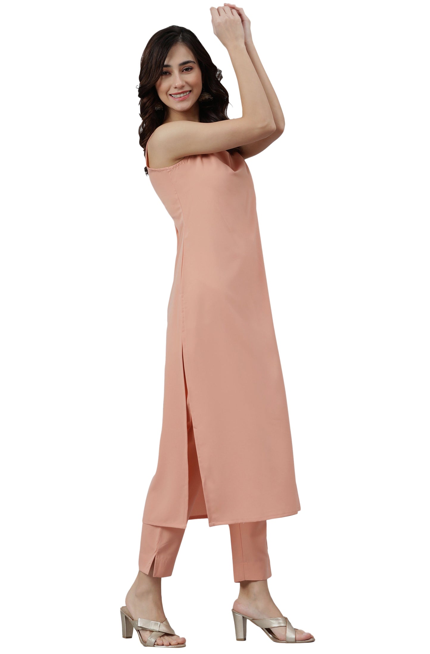 Peach Poly Crepe Solid Kurta With Pant And Dupatta