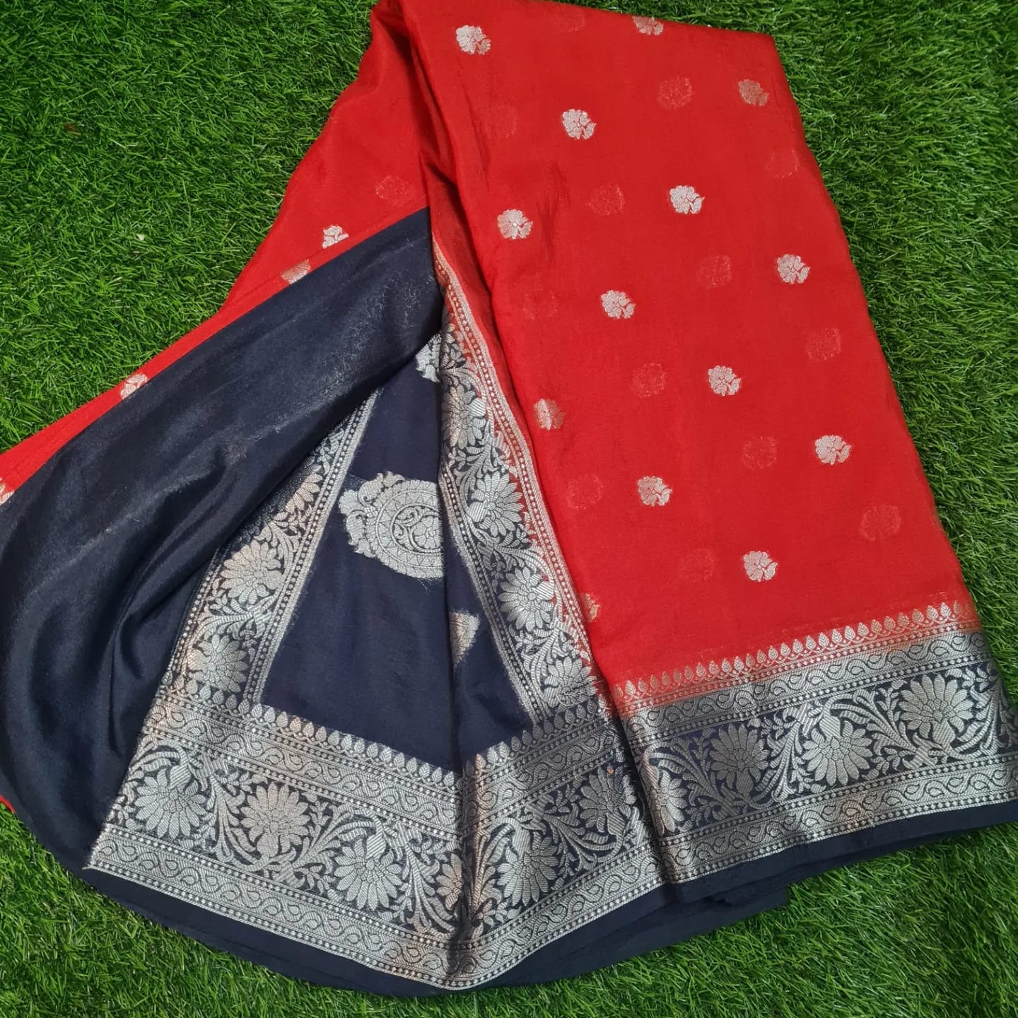 Red Soft khaddi Chiffon Handloom - AbirabyBeena